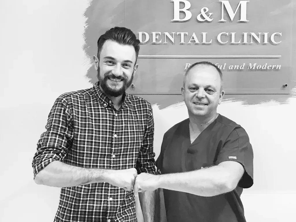 Фото з засновником B&M Dental